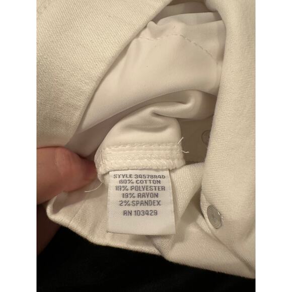 Intro Love Women's White Stretch Tommy Control Waist Pull On Cropped Pant 14 NWT - Picture 4 of 5